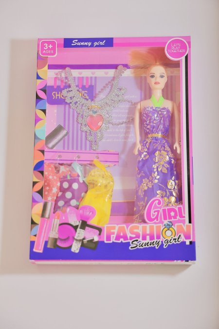 دمية "Fashion Sunny Girl"
