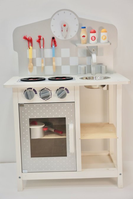 *My Little Kitchen – مطبخ لعب للأطفال بتصميم ممتع*